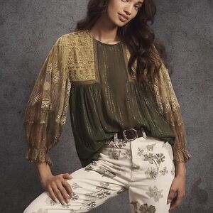 Anthropology BlAnk London Charisha Lace-Sleeve
Top Size M